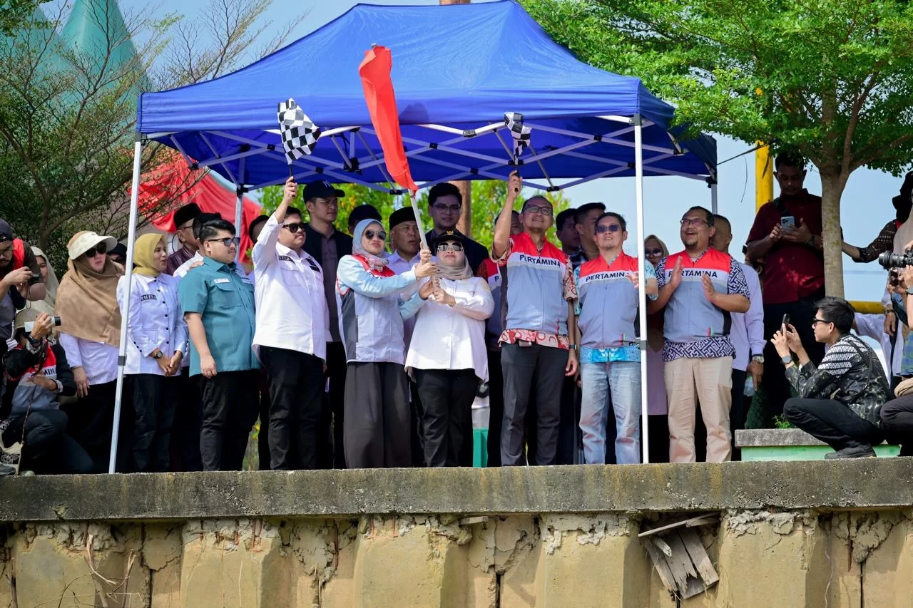 Angkat Potensi Wisata Desa, Bupati Bengkalis Buka Festival dan Pacu Sampan Balai Pungut